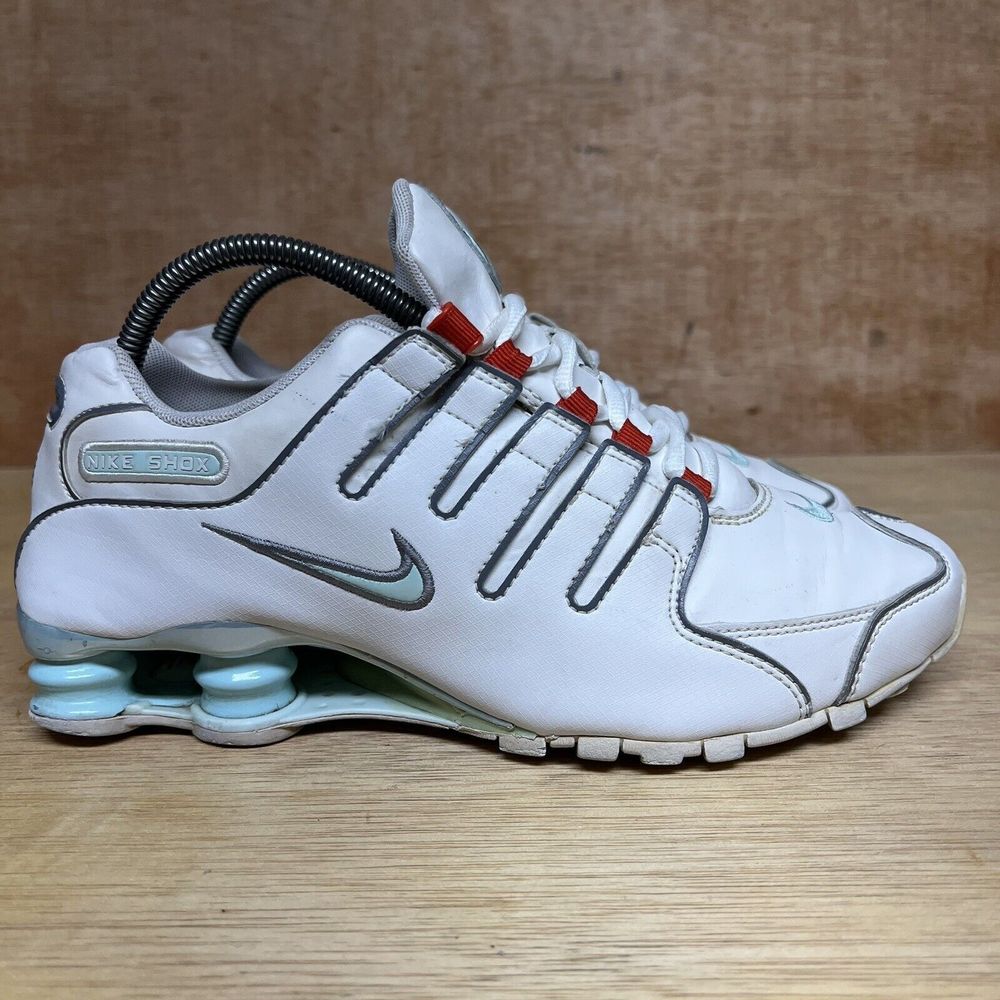 Nike Shox NZ White Teal Blue Running Shoes 314561-113 Womens Size 9 Rare 2012